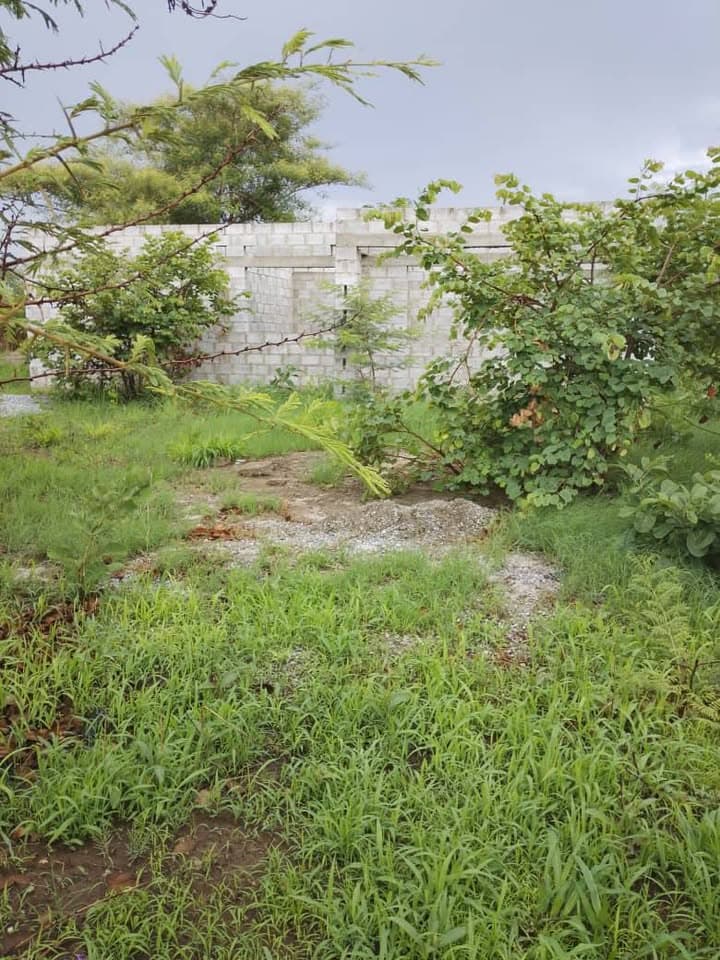 Unfinished house for sale in 13 miles 3 bedrooms unfinished house for sale in 13 miles on